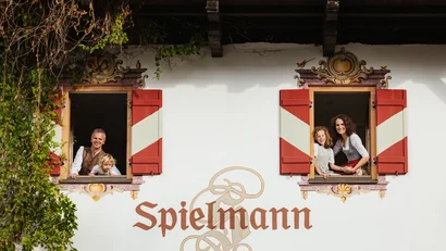 Ihr 4-Sterne-Hotel am Fuß der Zugspitze