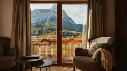 Ihr 4-Sterne-Hotel am Fuß der Zugspitze